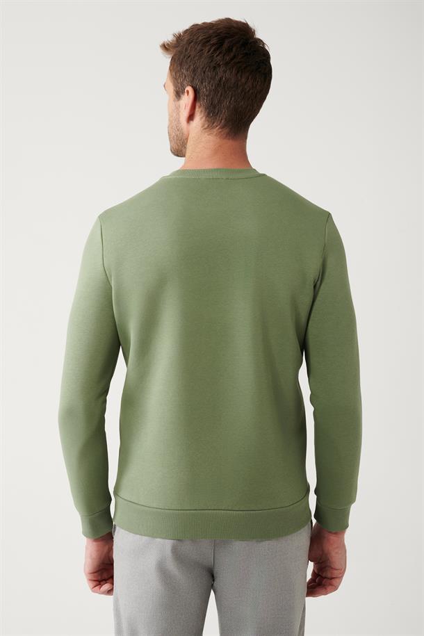Nil Yeşili Şardonlu Kumaş Bisiklet Yaka Flok Baskılı Sweatshirt