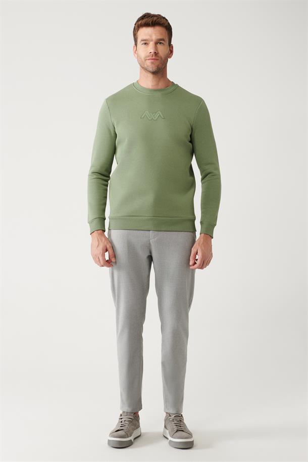 Nil Yeşili Şardonlu Kumaş Bisiklet Yaka Flok Baskılı Sweatshirt