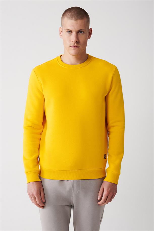 Sarı Bisiklet Yaka İçi Polarlı 3 İplik Pamuklu Regular Fit Standart Kesim Unisex Sweatshirt
