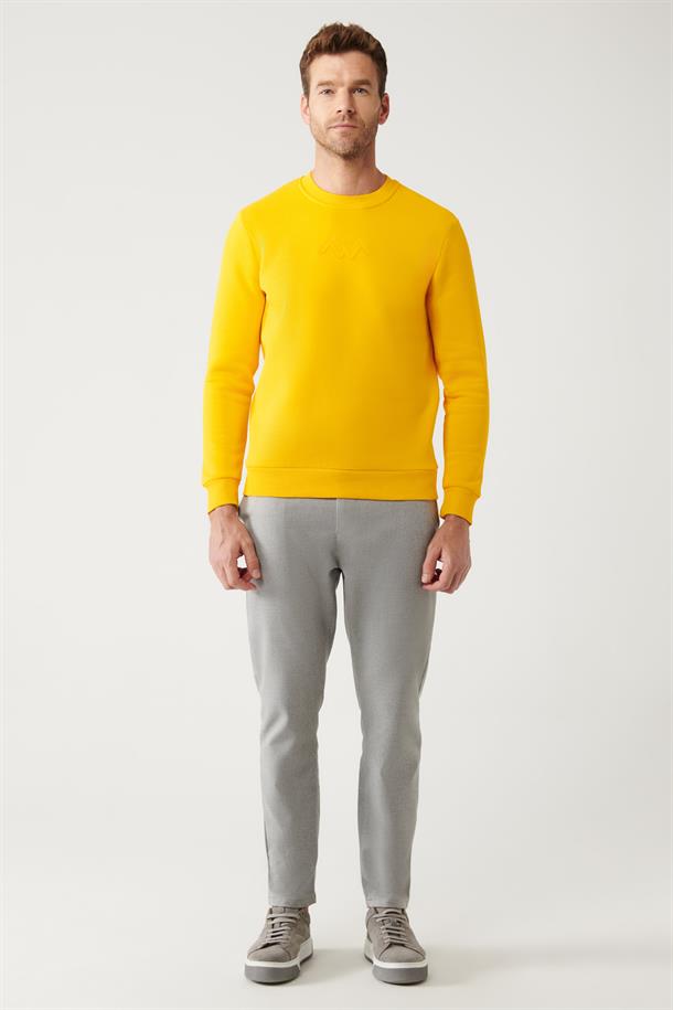 Sarı Şardonlu Kumaş Bisiklet Yaka Enjeksiyon Baskılı Sweatshirt