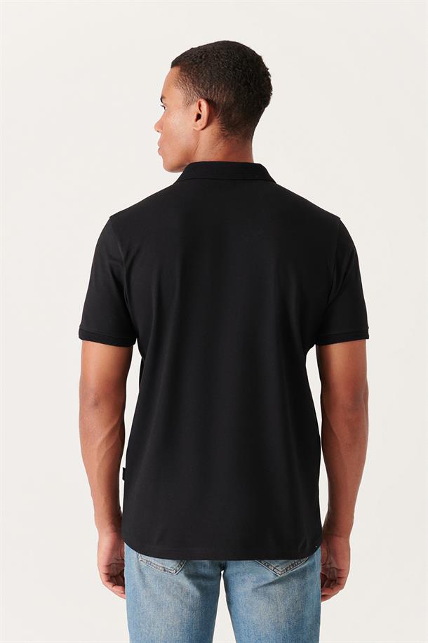 Siyah %100 Pamuk Regular Fit 3 Düğmeli Polo Yaka T-Shirt