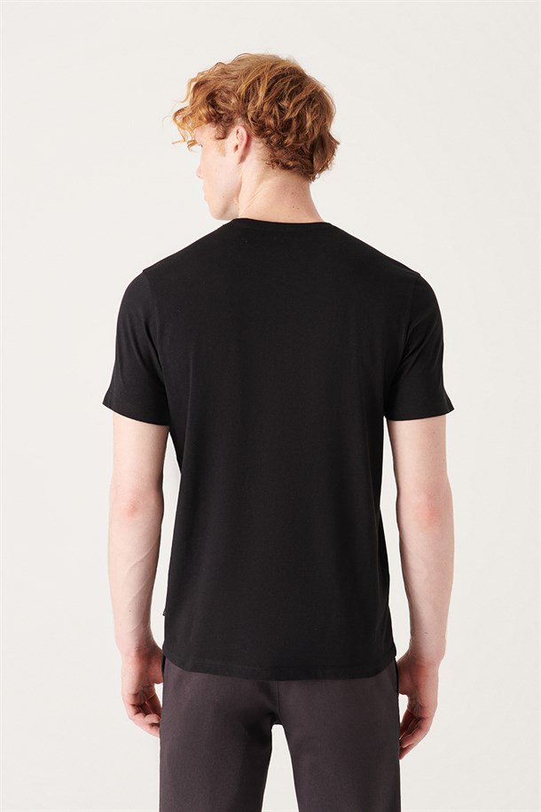 Bisiklet Yaka Düz T-Shirt