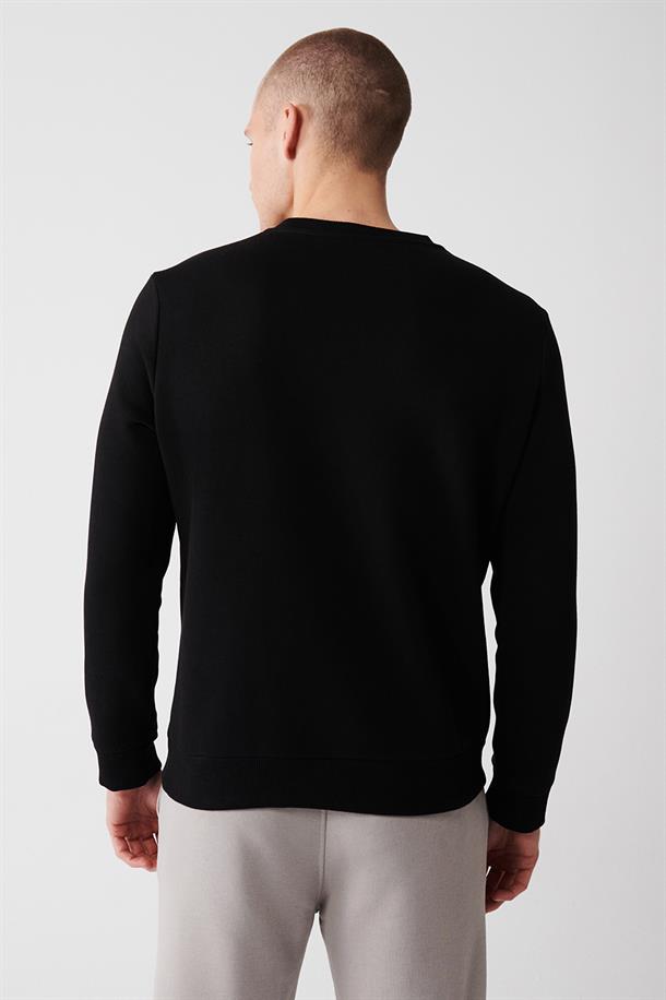 Siyah Bisiklet Yaka İçi Polarlı 3 İplik Pamuklu Regular Fit Standart Kesim Unisex Sweatshirt