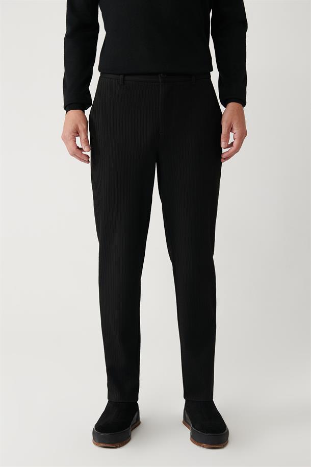 Siyah Dokulu Slim Fit Örme Chino Pantolon
