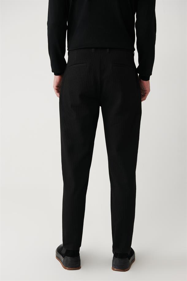 Siyah Dokulu Slim Fit Örme Chino Pantolon