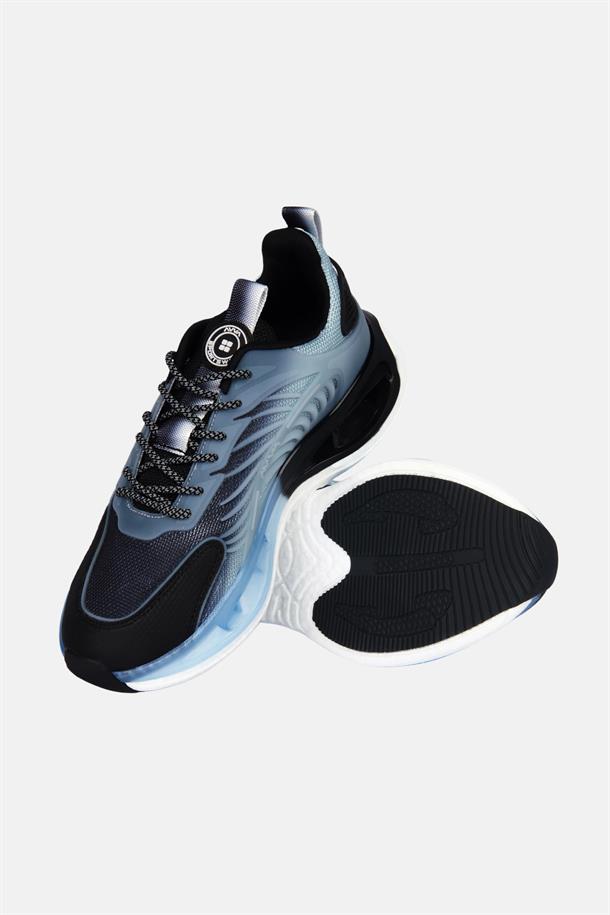 Siyah Esnek Taban Sneaker Ayakkabı