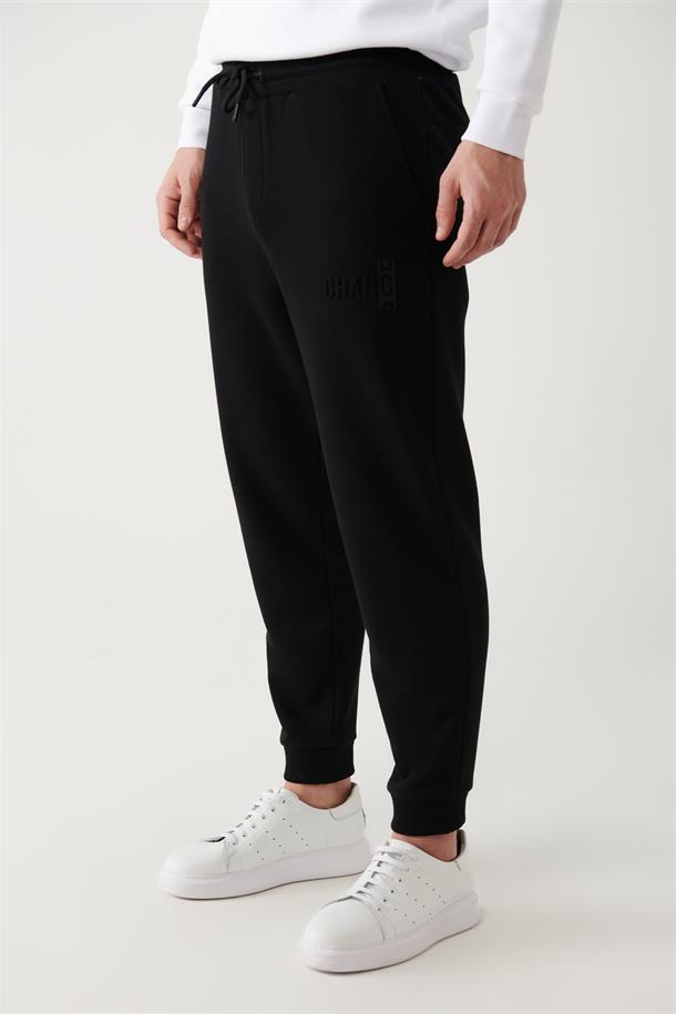 Siyah Gofre Baskılı Jogger