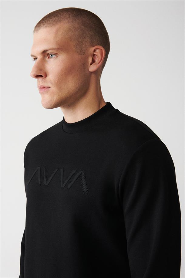 Siyah İnterlok Kumaş Bisiklet Yaka Baskılı Sweatshirt