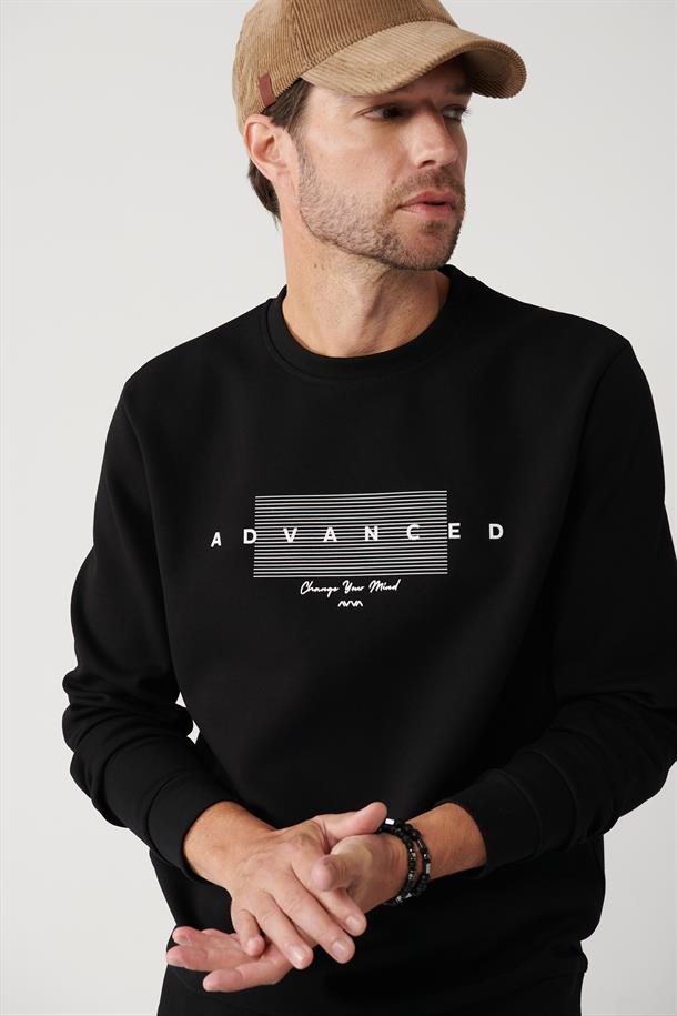 Siyah İnterlok Kumaş Bisiklet Yaka Baskılı Sweatshirt