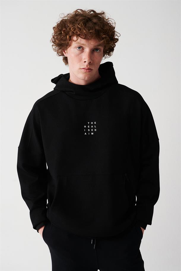 Siyah İnterlok Kumaş Kapüşonlu Yaka Baskılı Kanguru Cepli Sweatshirt