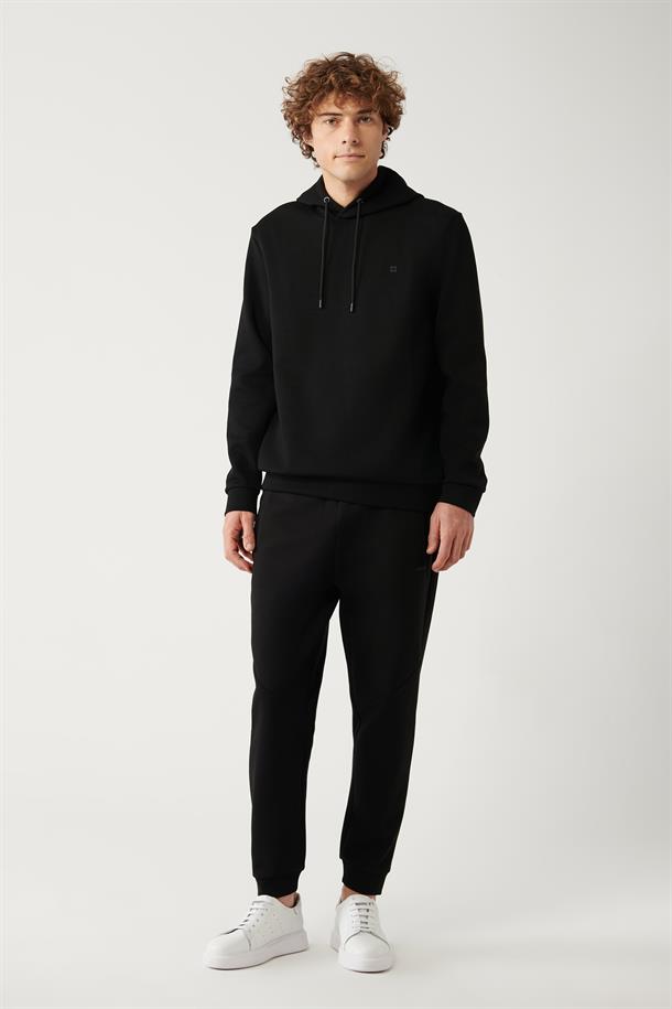 Siyah Kapüşonlu Esnek Yumuşak Doku İnterlok Kumaş Regular Fit Standart Kesim Sweatshirt