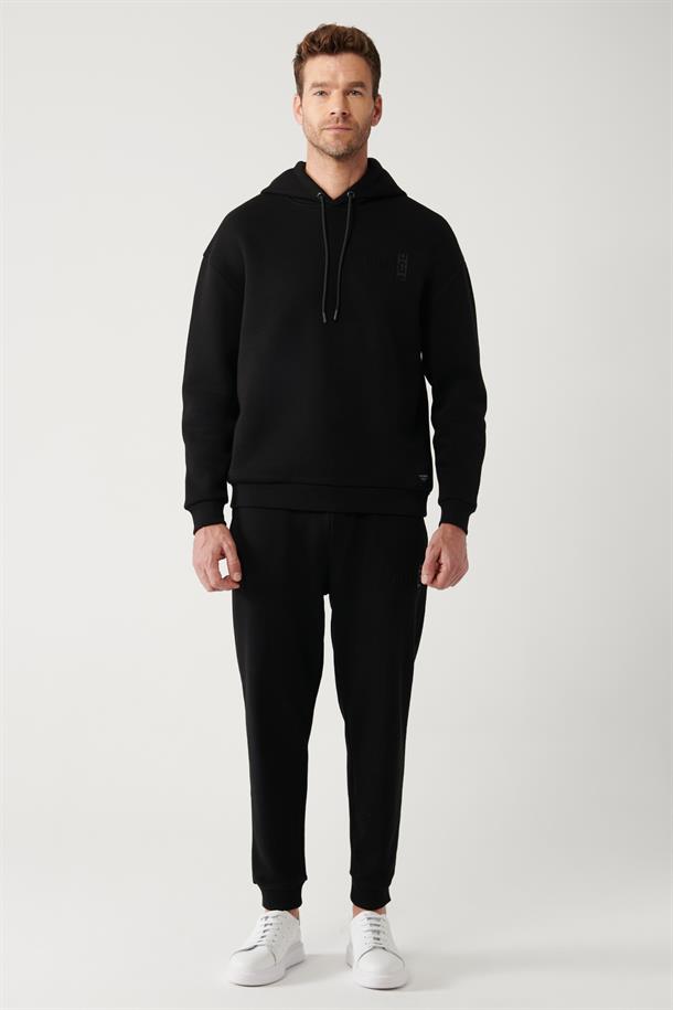 Siyah Kapüşonlu Yaka Gofre Baskılı Şardonlu 3 İplik Comfort Fit Rahat Kesim Sweatshirt