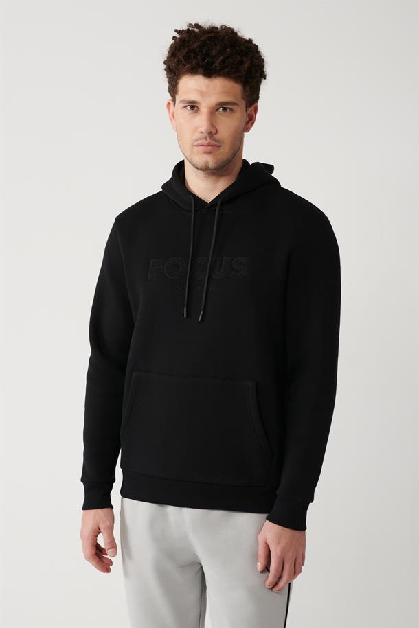 Siyah Şardonlu Kumaş Kapüşonlu Yaka Süzene Nakışlı Kanguru Cepli Sweatshirt
