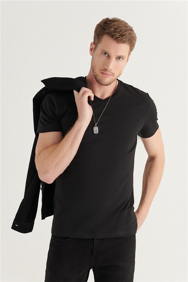 Siyah V Yaka Düz T-Shirt