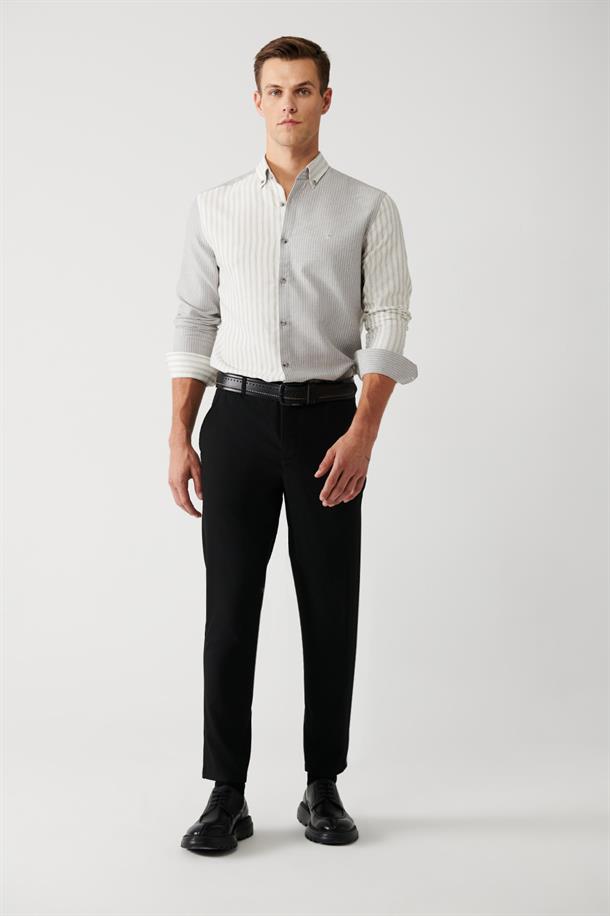 Siyah Yanı Lastikli Dokulu Slim Fit Jogger Pantolon
