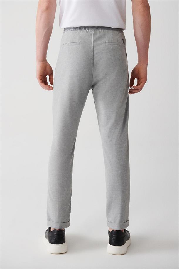 Açık Gri Yandan Cepli Beli Lastikli Bağcıklı Duble Paça Relaxed Fit Jogger Pantolon