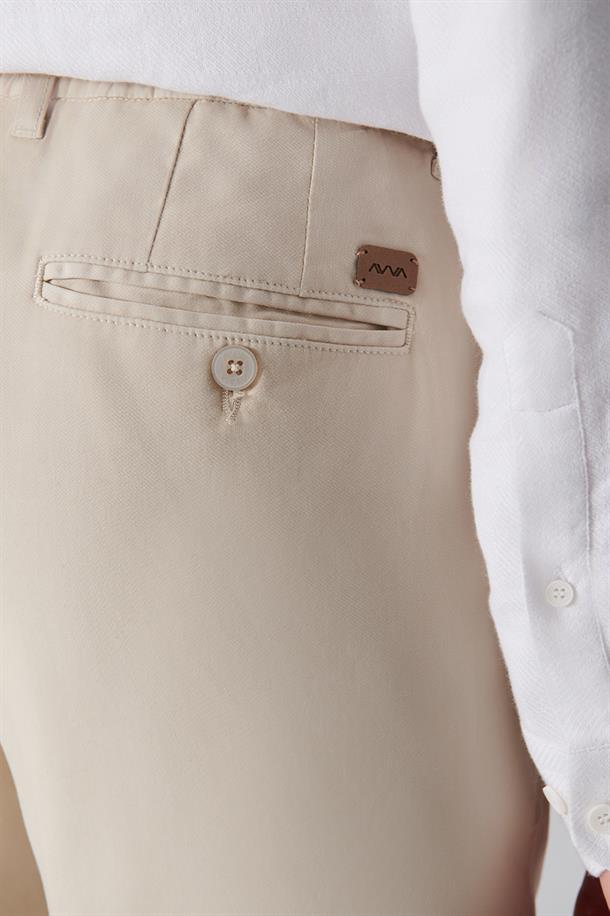 Bej Yanı Lastikli Yumuşak Tuşeli Slim Fit Chino Pantolon