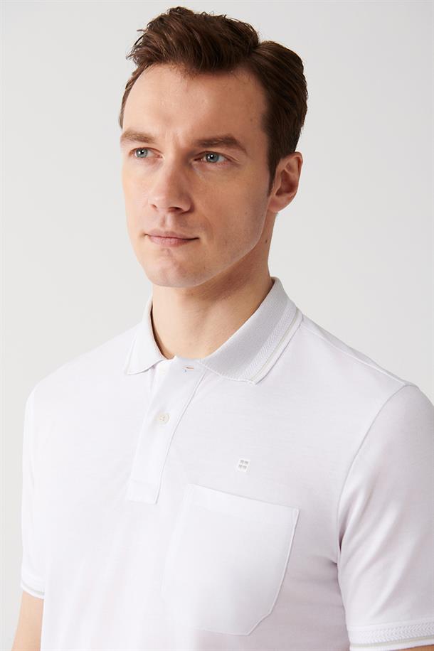 Beyaz Enine Çizglili Cepli  Polo Yaka T-shirt