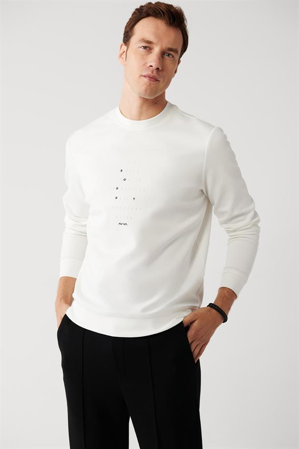 Beyaz İnterlok Kumaş Bisiklet Yaka Baskılı Sweatshirt