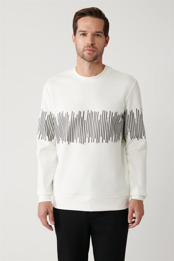 Beyaz İnterlok Kumaş Bisiklet Yaka Baskılı Sweatshirt