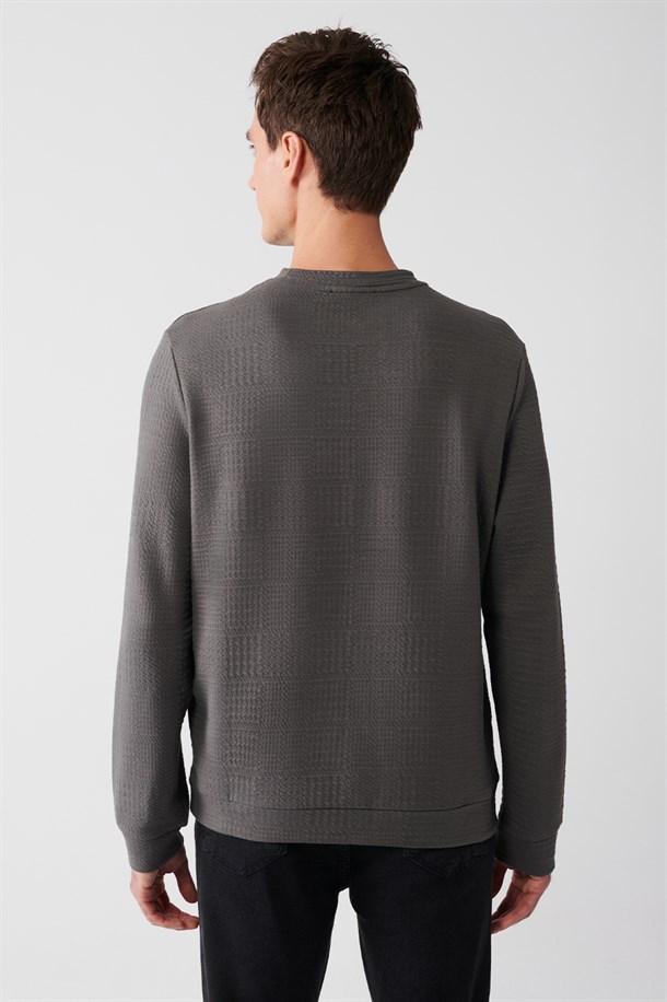 Bisiklek Yakan Jakarlı Sweatshirt