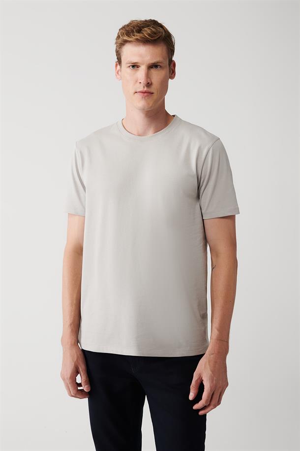 Gri %100 Pamuk Nefes Alan Bisiklet Yaka Slim Fit T-Shirt