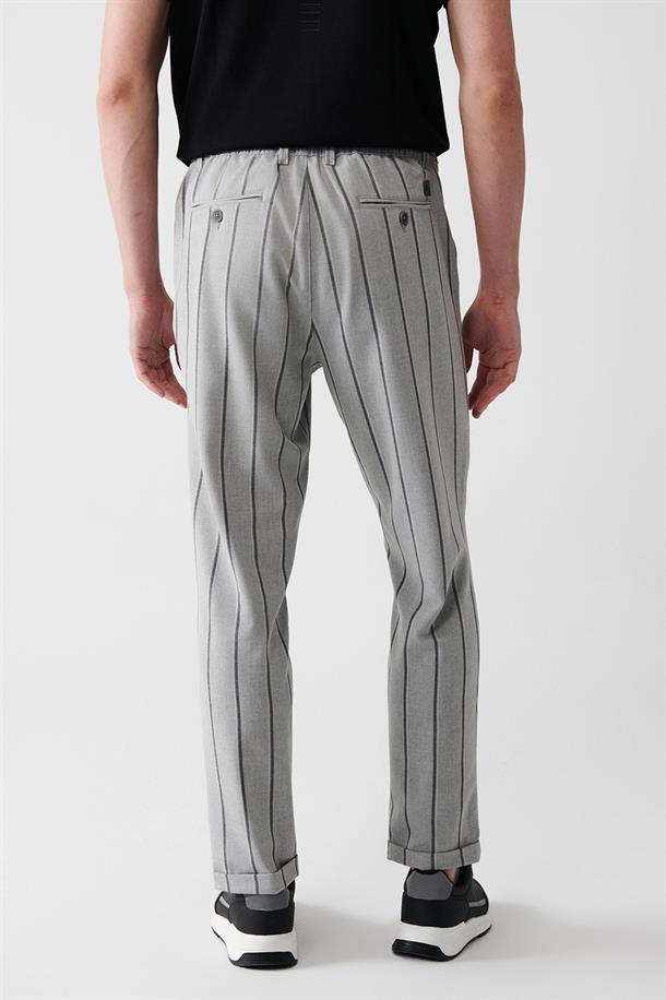 Gri Çizgili Jogger Pantolon