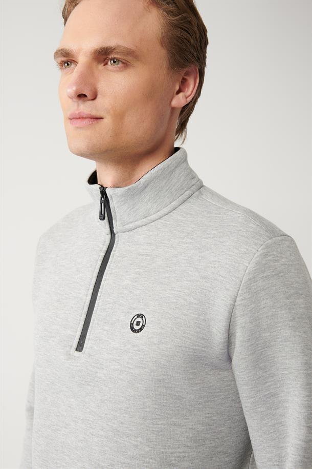 Gri Dik Yaka Fermuarlı İçi Polarlı 3 İplik Regular Fit Standart Kesim Unisex Sweatshirt