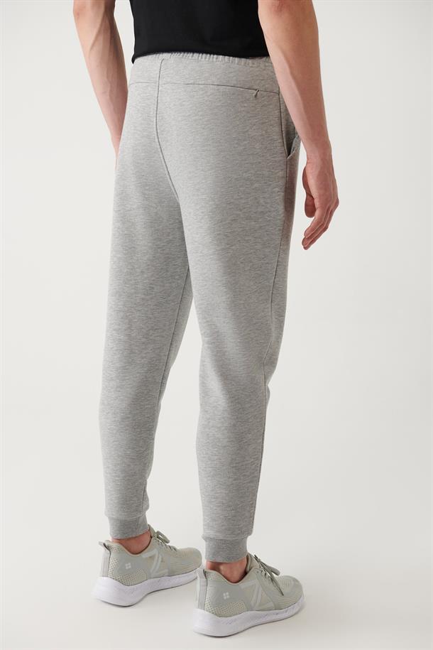 Gri Piramid Baskılı Jogger