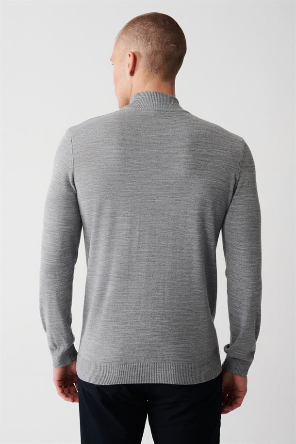 Gri Yarım Balıkçı Yaka Tüylenmeyen Regular Fit Standart Kesim Unisex Triko Kazak