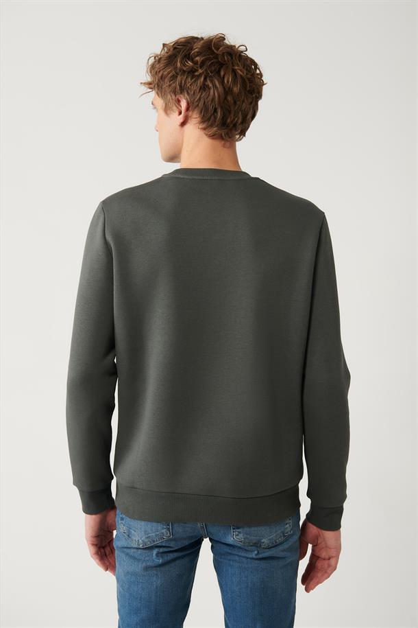 Haki Şardonlu Kumaş Bisiklet Yaka Enjeksiyon Baskılı Sweatshirt
