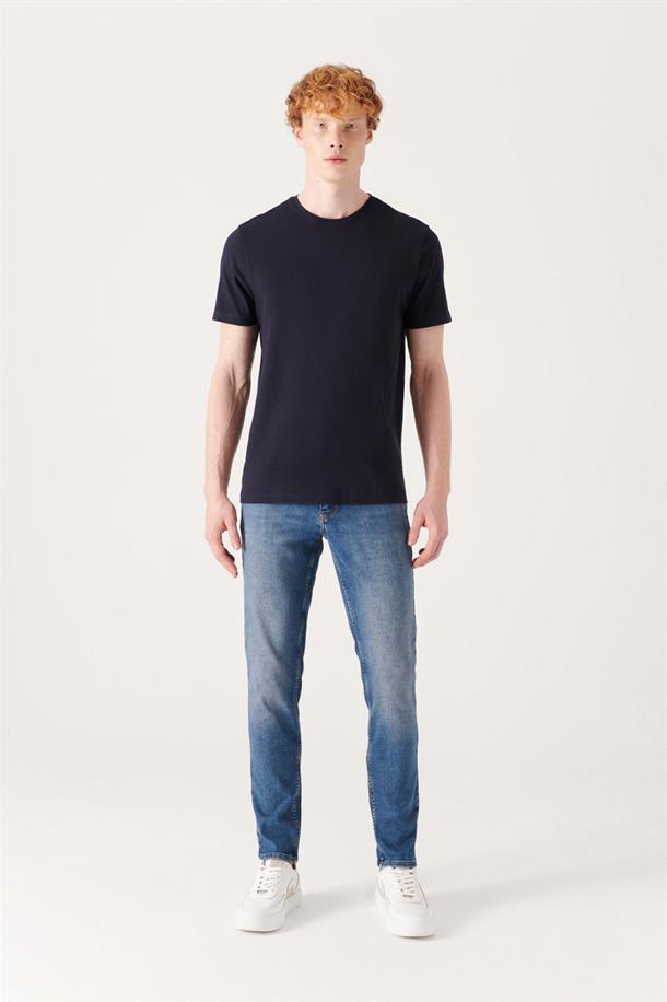Lacivert %100 Pamuk Nefes Alan Bisiklet Yaka Slim Fit T-Shirt