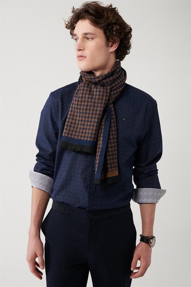Lacivert Alttan Britli Yaka Pamuklu Minimal Baskılı Slim Fit Gömlek