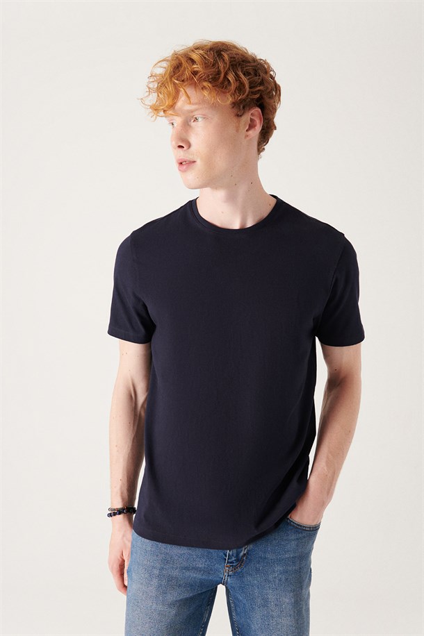 Bisiklet Yaka Düz T-Shirt