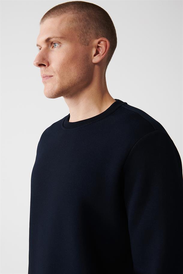 Lacivert Bisiklet Yaka İçi Polarlı 3 İplik Pamuklu Unisex Sweatshirt