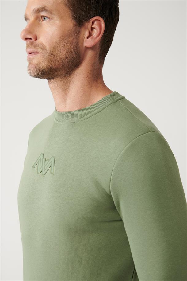 Nil Yeşili Şardonlu Kumaş Bisiklet Yaka Flok Baskılı Sweatshirt