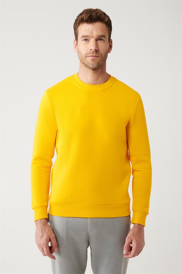 Sarı Şardonlu Kumaş Bisiklet Yaka Enjeksiyon Baskılı Sweatshirt