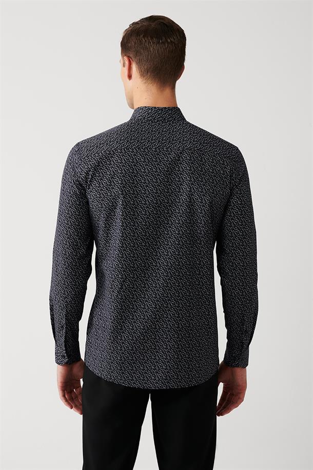 Siyah Alttan Britli Yaka Desenli Pamuklu Slim Fit Gömlek