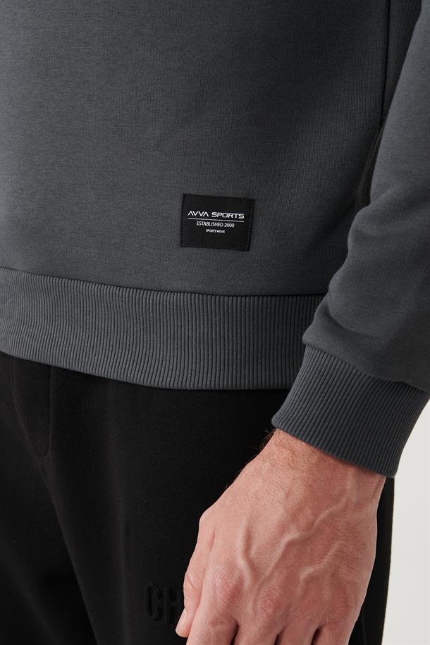 Siyah-Beyaz-Antrasit Bisiklet Yaka Parçalı Sweatshirt