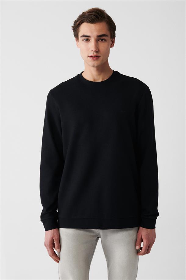 Siyah Bisiklet Yaka Baskılı Slim Fit Sweatshirt