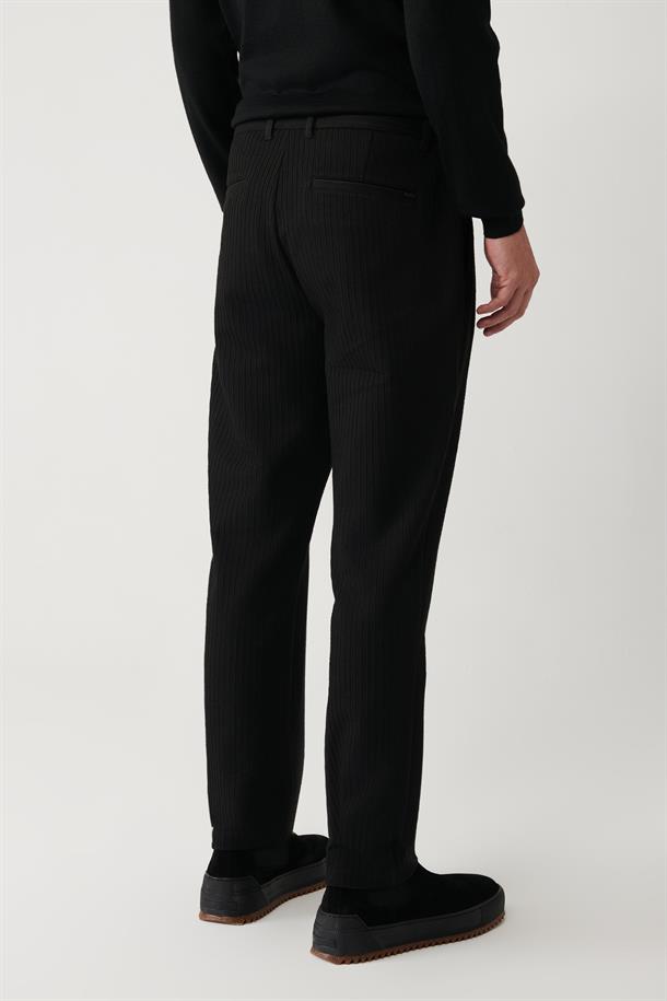 Siyah Dokulu Slim Fit Örme Chino Pantolon