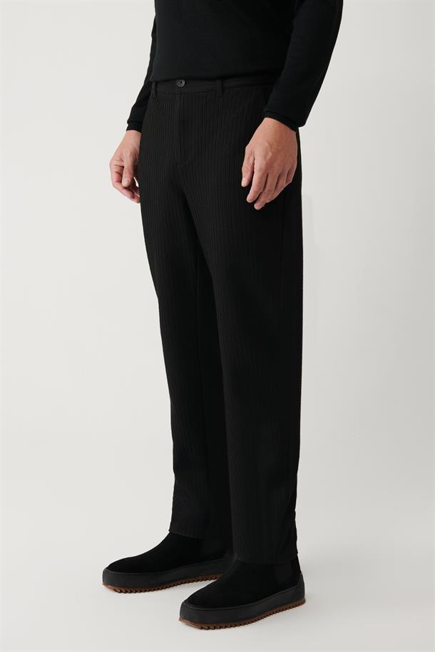 Siyah Dokulu Slim Fit Örme Chino Pantolon