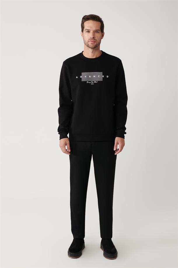 Siyah İnterlok Kumaş Bisiklet Yaka Baskılı Sweatshirt