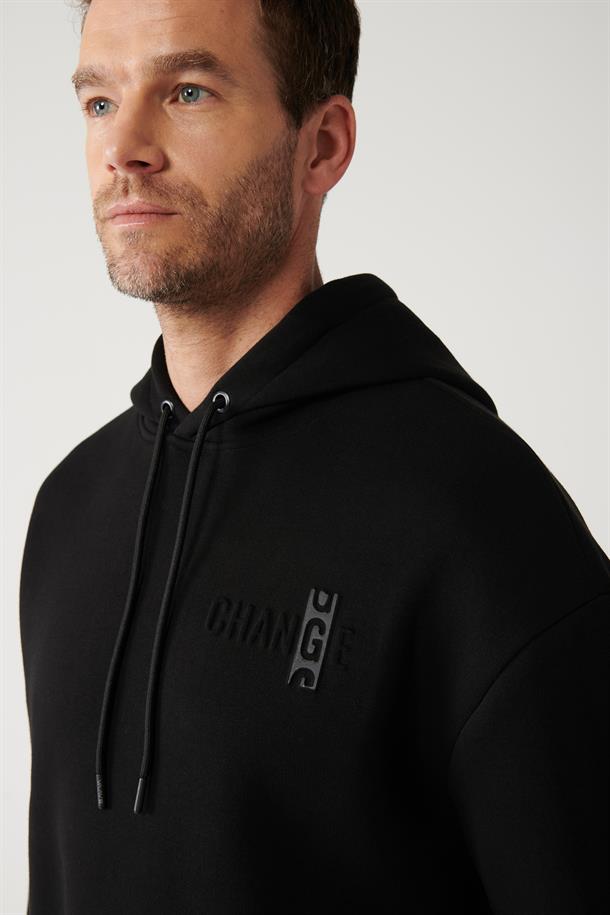 Siyah Kapüşonlu Yaka Gofre Baskılı Şardonlu 3 İplik Comfort Fit Rahat Kesim Sweatshirt
