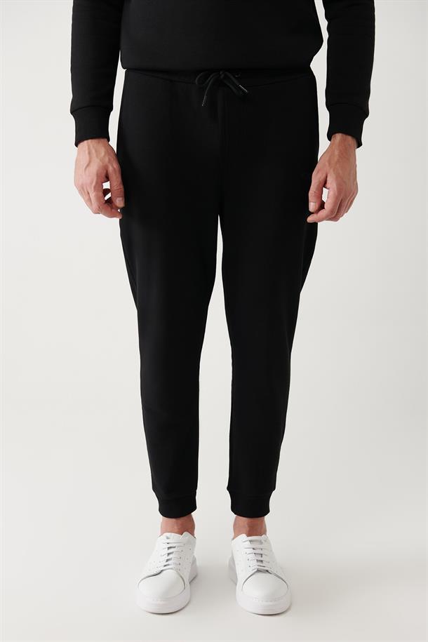 Siyah Piramid Baskılı Jogger