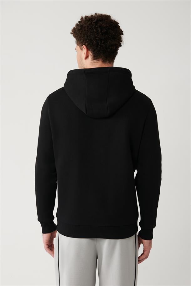 Siyah Şardonlu Kumaş Kapüşonlu Yaka Süzene Nakışlı Kanguru Cepli Sweatshirt