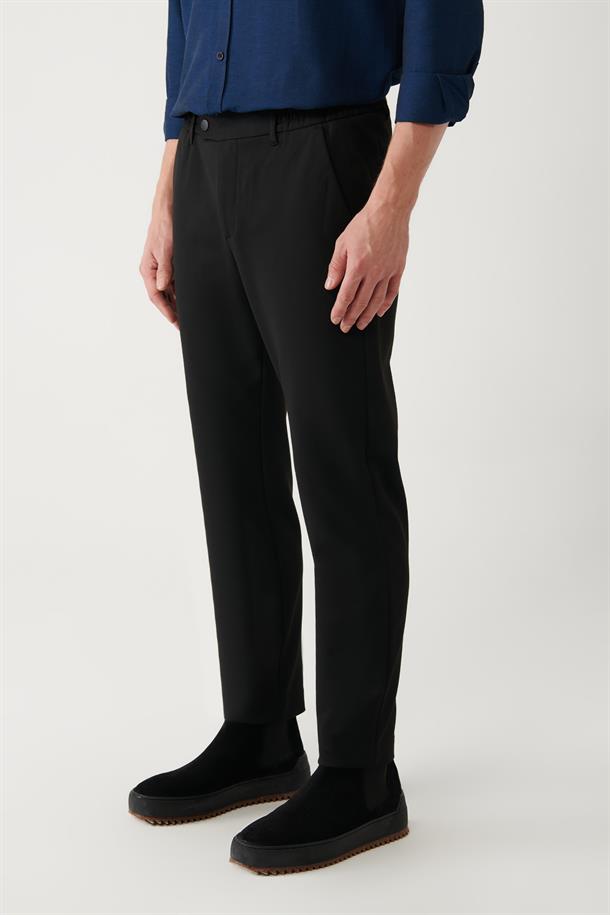 Siyah Yanı Lastikli Fleto Cep Fermuar Detaylı Slim Fit Örme Chino Pantolon