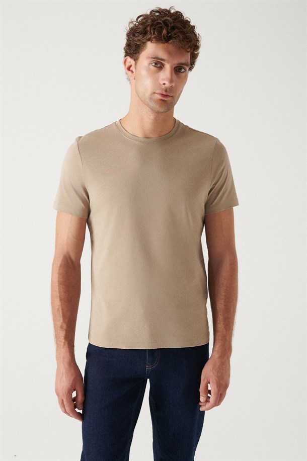 Bisiklet Yaka Düz T-Shirt