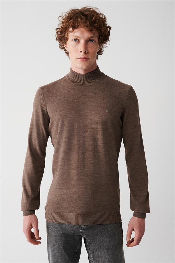 Vizon Yarım Balıkçı Yaka Tüylenmeyen Regular Fit Standart Kesim Unisex Triko Kazak