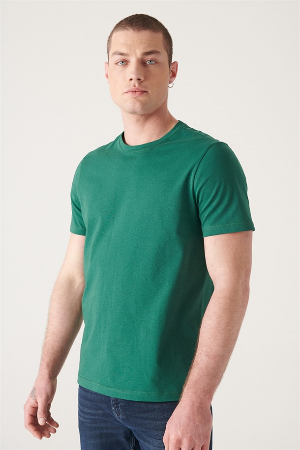 Bisiklet Yaka Düz T-Shirt